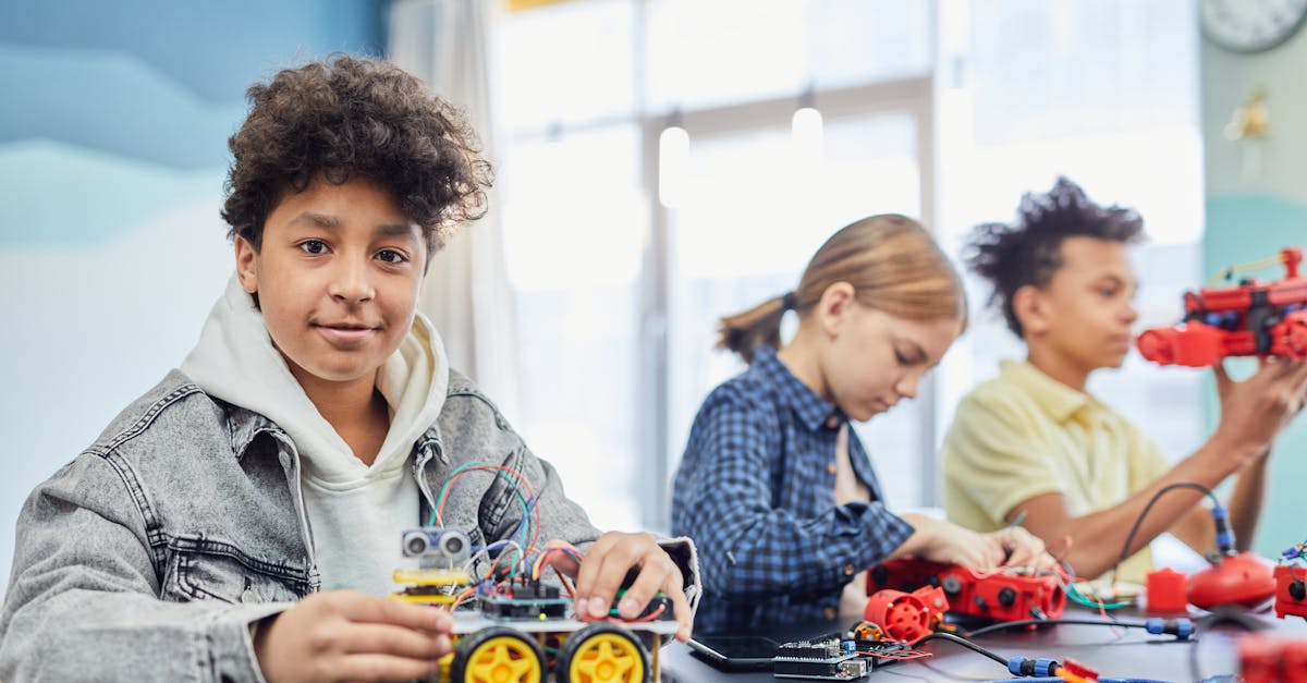entdecken sie interaktive lernspielzeuge, die die kreativität und die kognitiven fähigkeiten ihrer kinder fördern. spaß und lernen vereint in einem einzigartigen erlebnis!