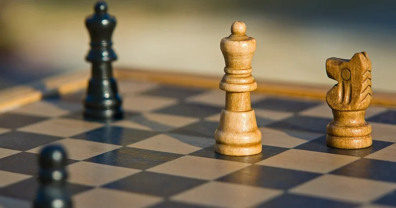 Kniffel-Strategie: Wann Sie streichen, wann Sie würfeln – und wieso die Vorlage dabei hilft