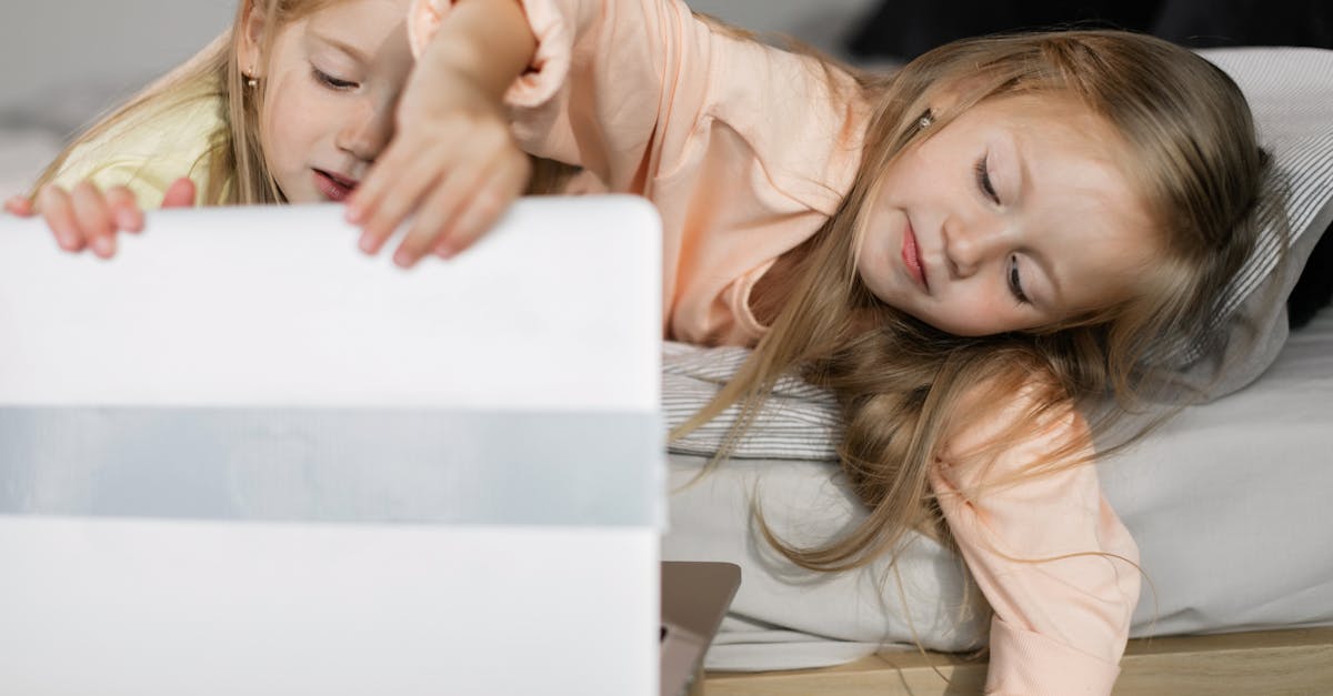 Virtuelle Elternschule: Bildung für moderne Eltern im digitalen Zeitalter
