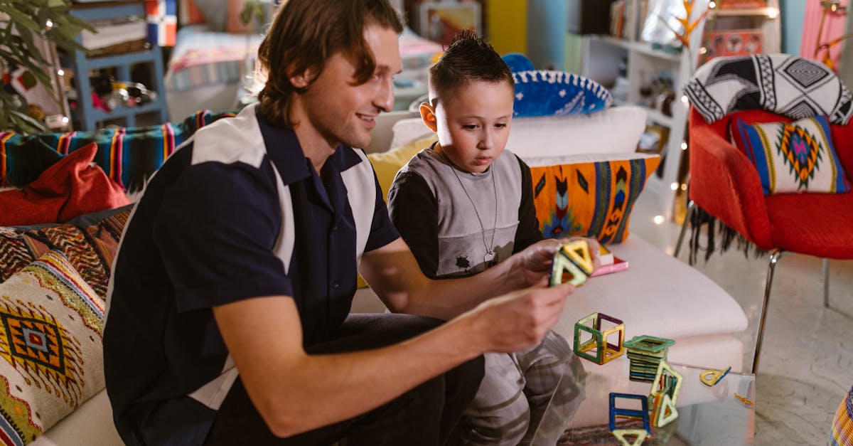 entdecken sie eine vielzahl von montessori-spielzeug, das die kreativität und entwicklung ihres kindes fördert. ideal für kinder jeden alters, um lernen durch spielen zu erleben.