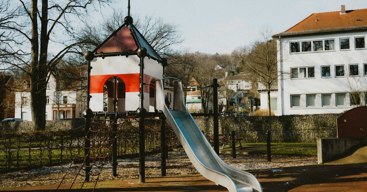 der familienrat ist ein wichtiger zusammenkunftsraum für familienmitglieder, um ihre anliegen, wünsche und herausforderungen gemeinsam zu besprechen und lösungen zu finden. er fördert die kommunikation und das verständnis innerhalb der familie.