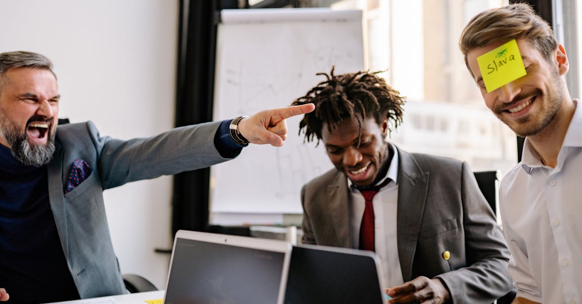 emotional intelligence ist die fähigkeit, die eigenen emotionen sowie die emotionen anderer zu erkennen, zu verstehen und effektiv zu steuern. erfahren sie, wie emotionale intelligenz ihr persönliches und berufliches leben bereichern kann.