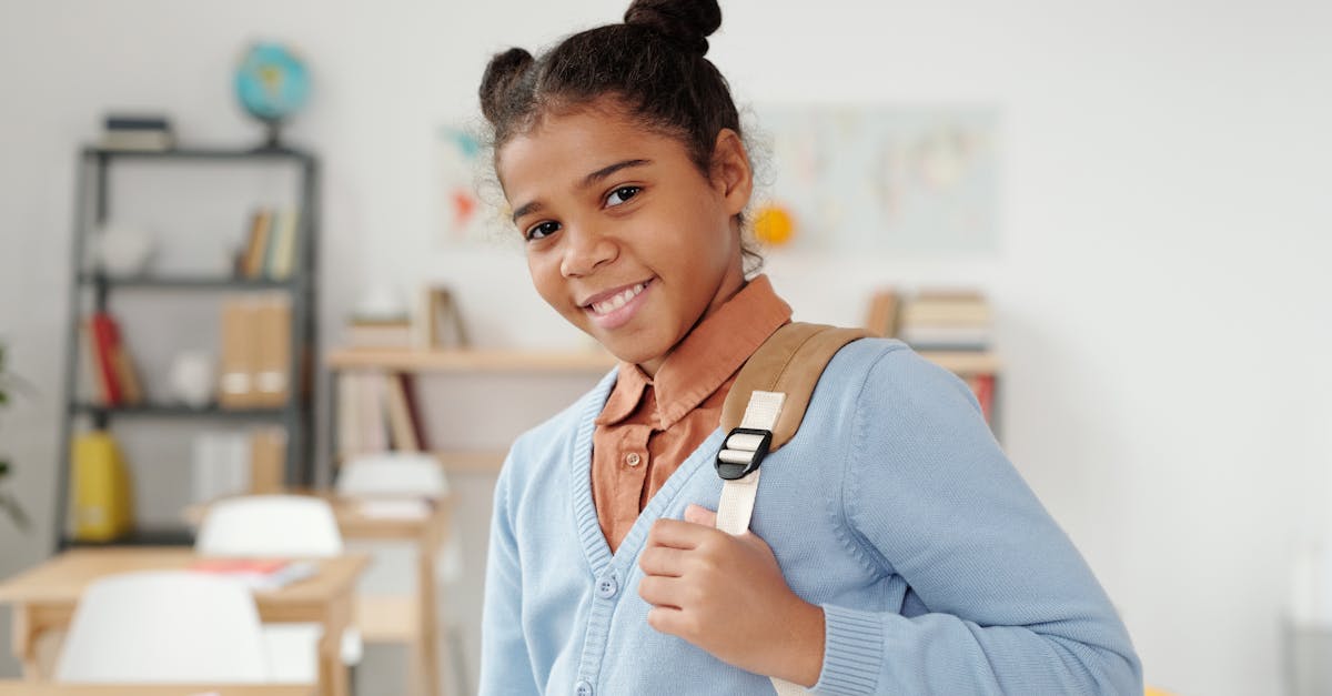 bereiten sie ihr kind optimal auf den schuleintritt vor! entdecken sie tipps und ressourcen zur förderung der schulbereitschaft, damit ihr kind selbstbewusst und gut vorbereitet in die schule starten kann.