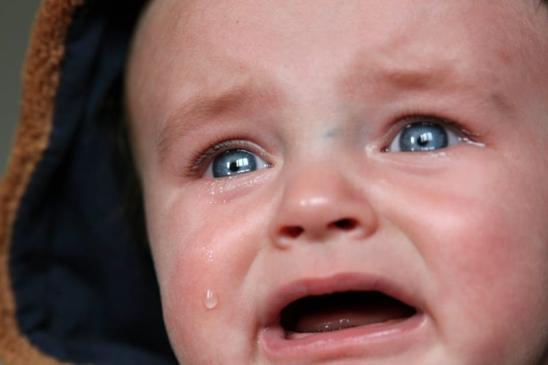 Sprechen über Gefühle mit Kindern: Wie man Emotionen spielerisch vermittelt