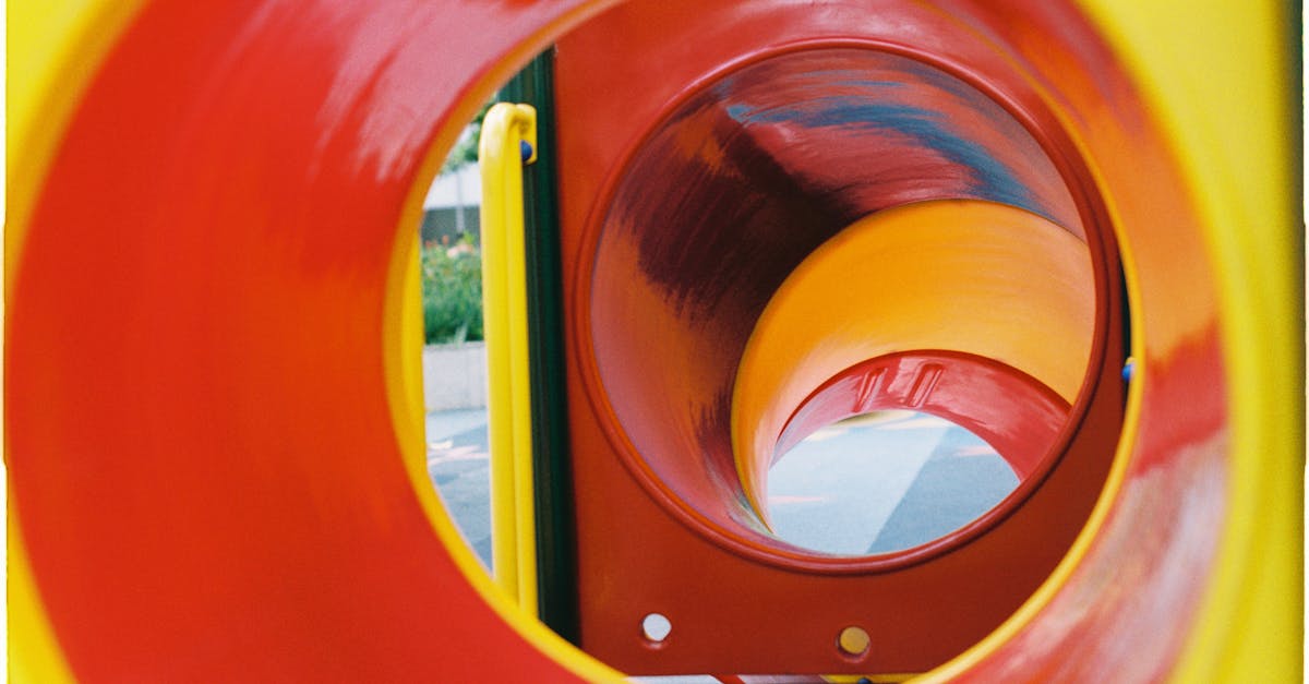 sichere spielzone für kinder: erfahren sie, wie sie eine gefahrlose umgebung schaffen, in der kinder spielen, lernen und sich entwickeln können. entdecken sie tipps und ideen für die gestaltung und ausstattung sicherer spielplätze.