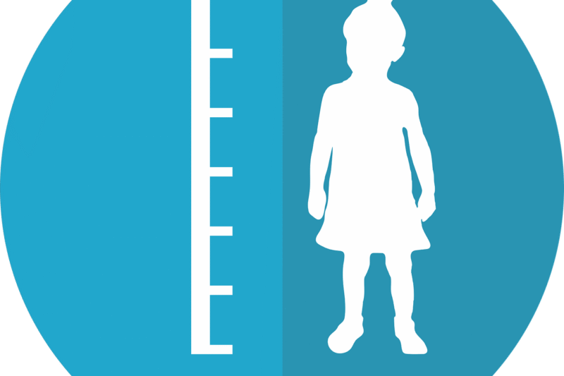 wichtige entwicklungsschritte bei kindern: meilensteine in der k&ouml;rperlichen, mentalen und sozialen entwicklung von der geburt bis zum jugendalter.